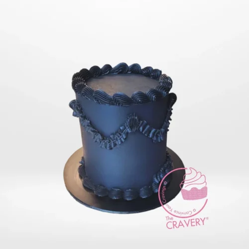 Antique Birthday Cake – A vintage-inspired cake with intricate details and ornate patterns, perfect for birthdays in Birmingham.