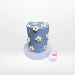 Daisies Cake – A charming cake adorned with delicate daisy flowers, perfect for celebrations in Birmingham.