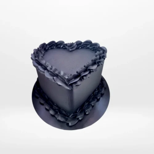 Black Heart Cake from Cravery’s cake shop Birmingham