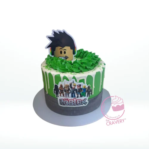 Cake Roblox – A vibrant cake inspired by Roblox for gaming-themed celebrations in Solihull.
