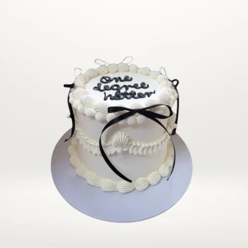 One Degree Hotter cake with graduation cap and diploma from Cake Shop Solihull.